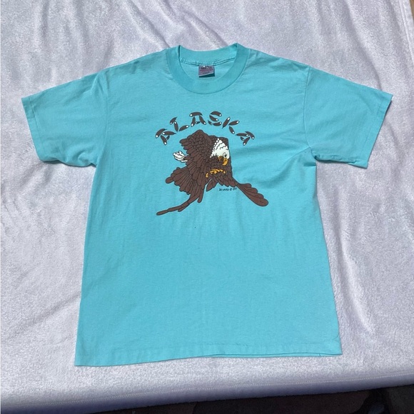 Other - Vintage Alaska, two Eagles locked and fighting tourist nature T-shirt